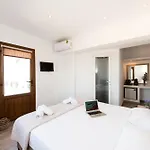 Olympia 3*