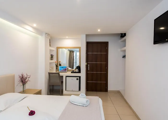 Olympia 3* Mykonos Town