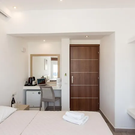 奥林匹亚公寓 3* Mykonos Town