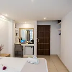 Olympia 3* Mykonos Town