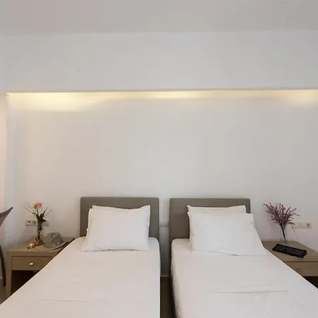 Olympia 3* Mykonos Town