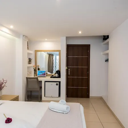 Olympia 3* Mykonos Town